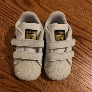Adidas superstar shoes